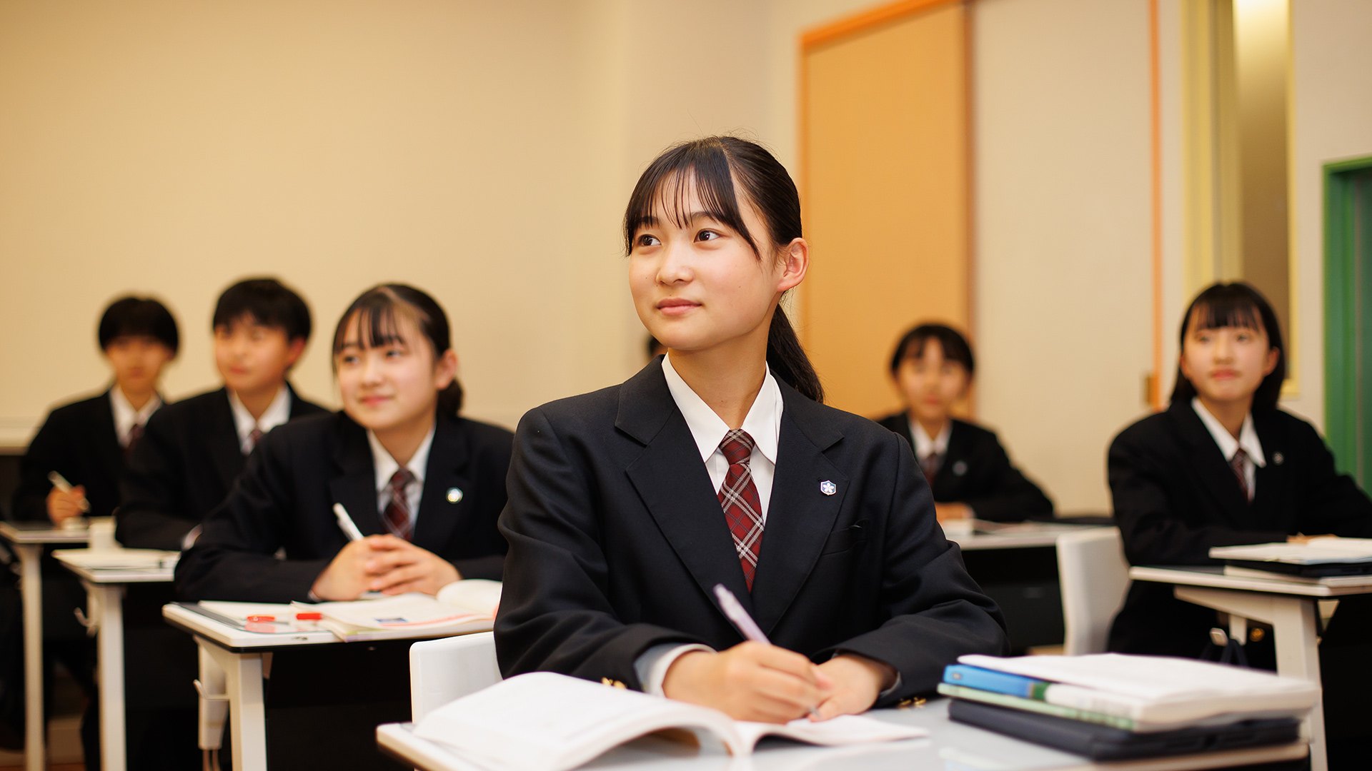学業に、スポーツに。